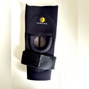 Corflex knee support sleeve for Osgood Schlatter, 13” size Small